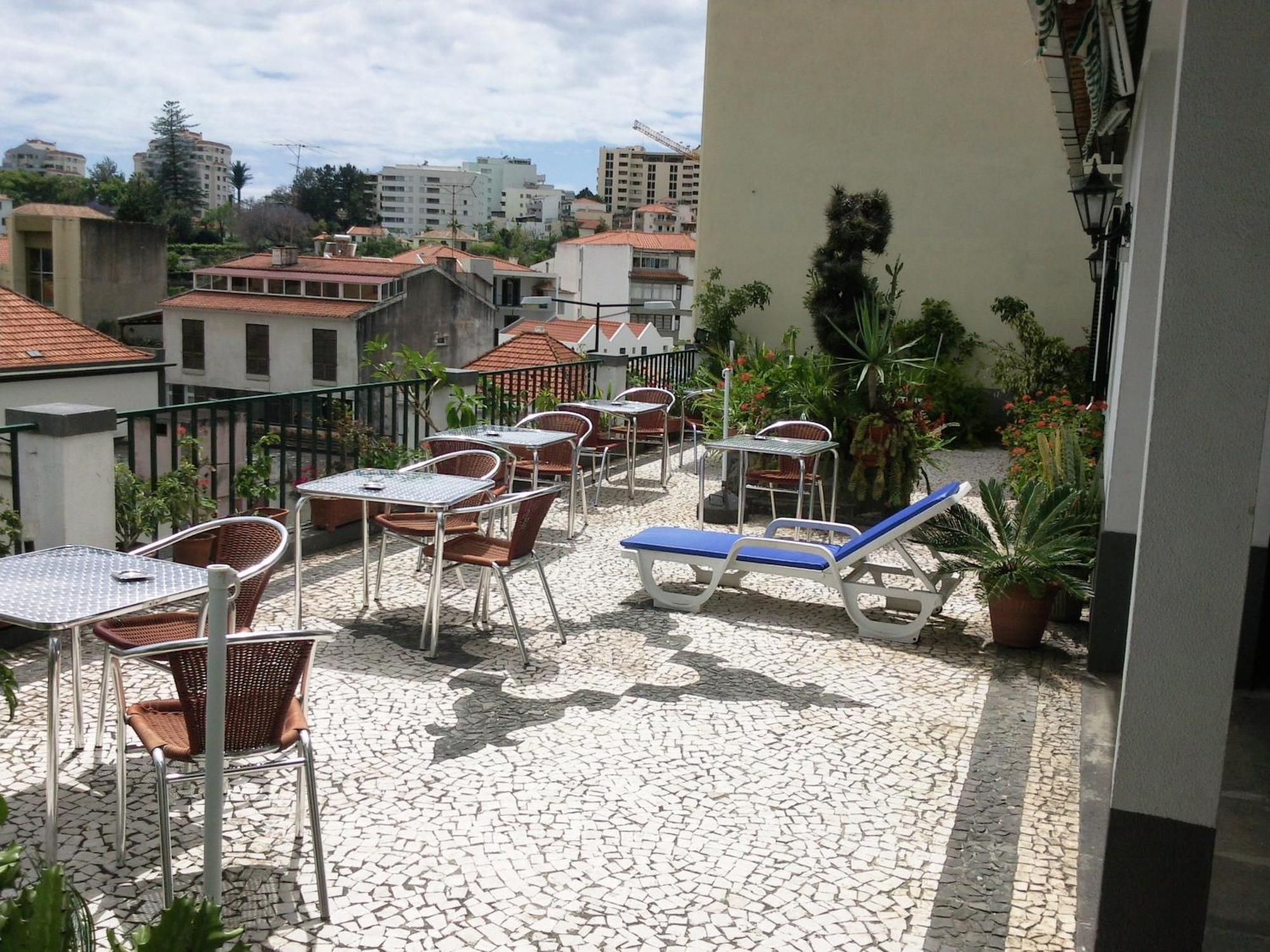 Pensao Residencial Vila Teresinha Funchal  Exterior photo
